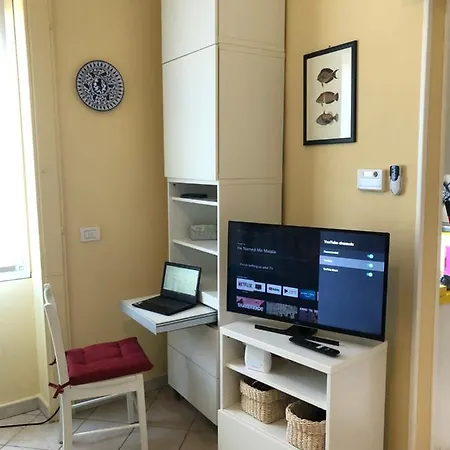 Apartment Centrally Located By Harbour With Elevator Sanremo